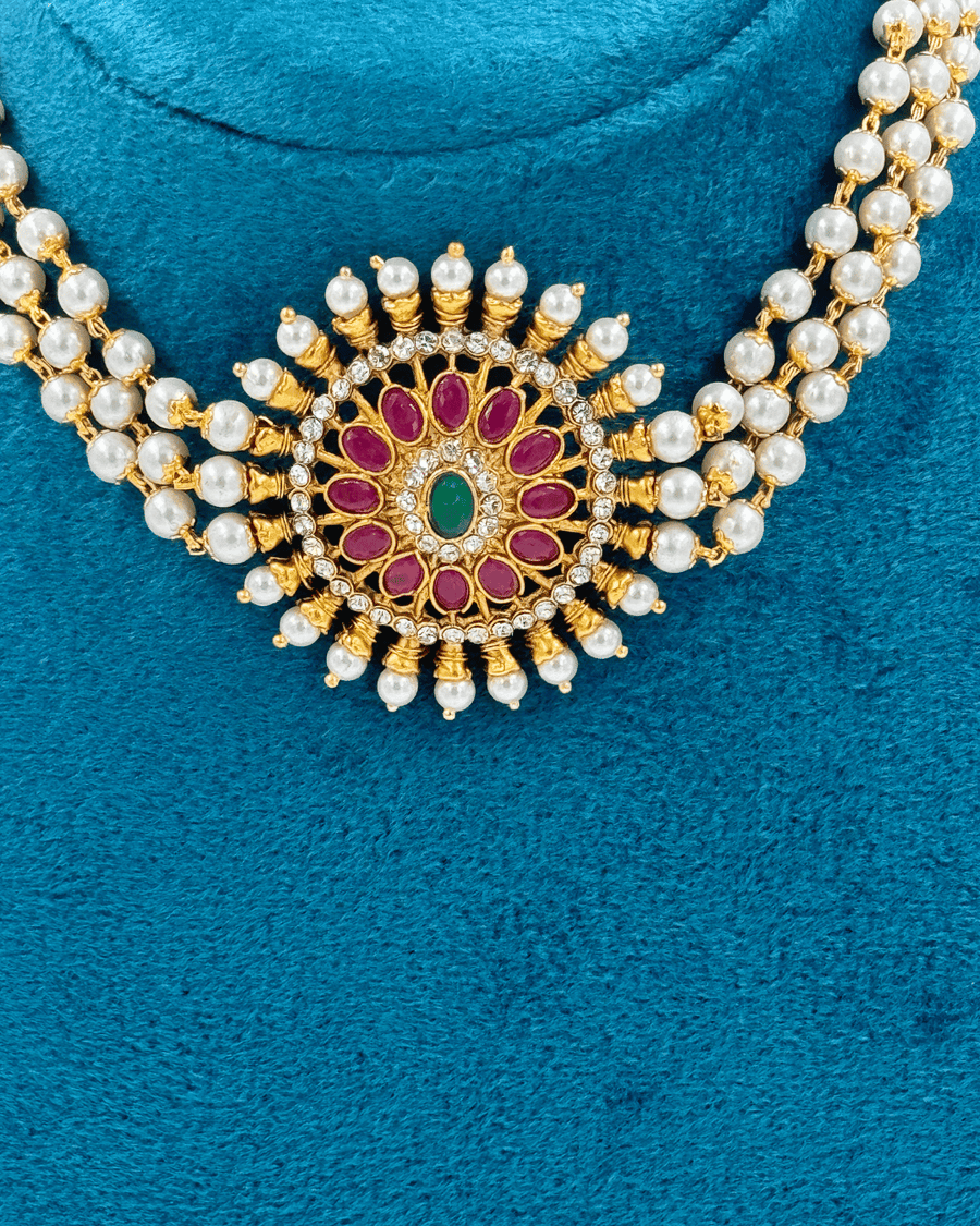 Moti chokar with Earring