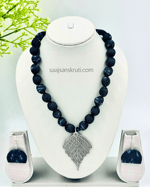 Blue-Black Printed Fabric Beads Necklace Set